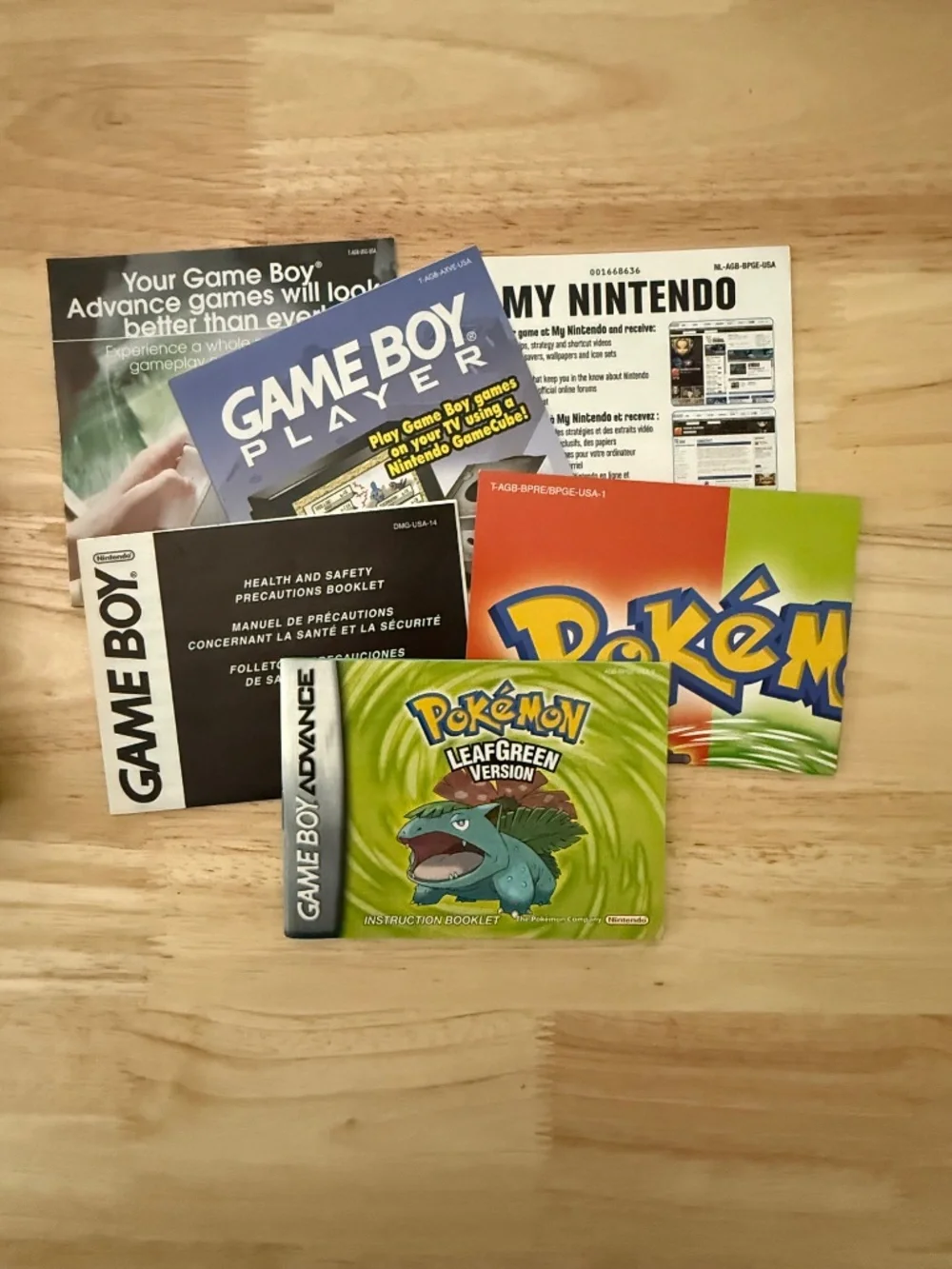 RARE Authentic Pokemon Leaf Green Vintage Game Boy Advance CIB